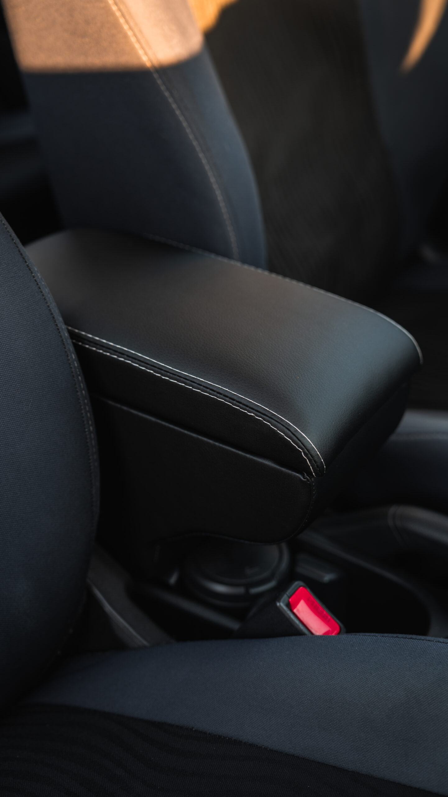 Підлокотник на Kia Rio 3 - Зображення 16