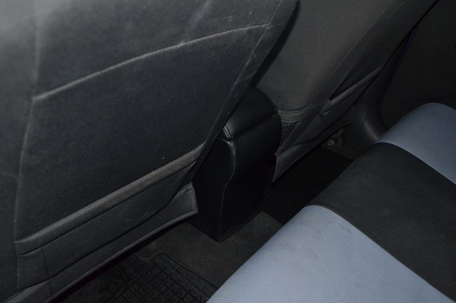 авео подлокотник