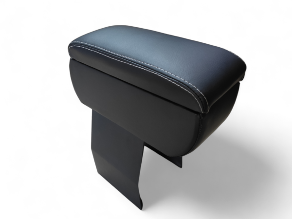 Підлокотник на Chery Amulet