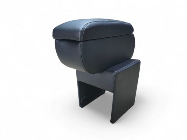 Підлокотник на Hyundai Accent 3