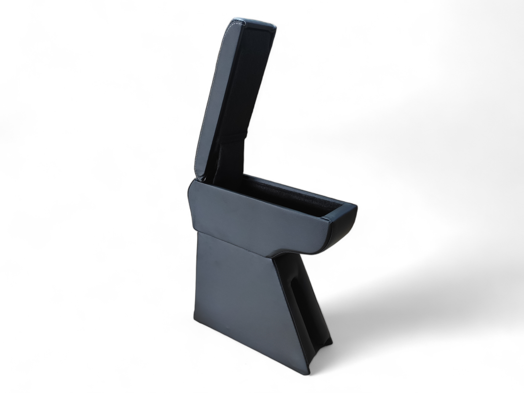 Підлокотник на Renault Dokker - Зображення 7