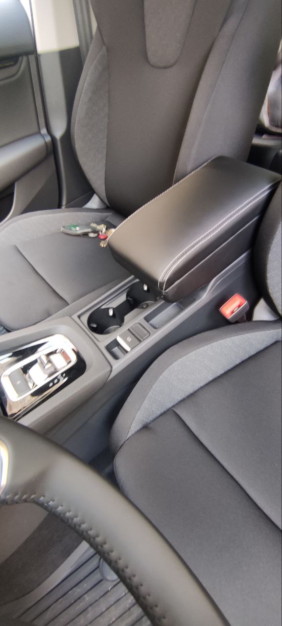 Підлокотник на Skoda Octavia A8 - Зображення 39
