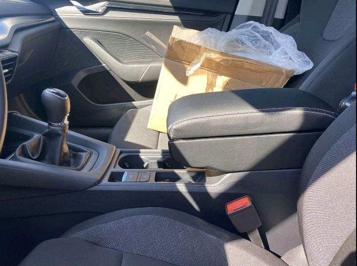 Підлокотник на Skoda Octavia A8 - Зображення 24