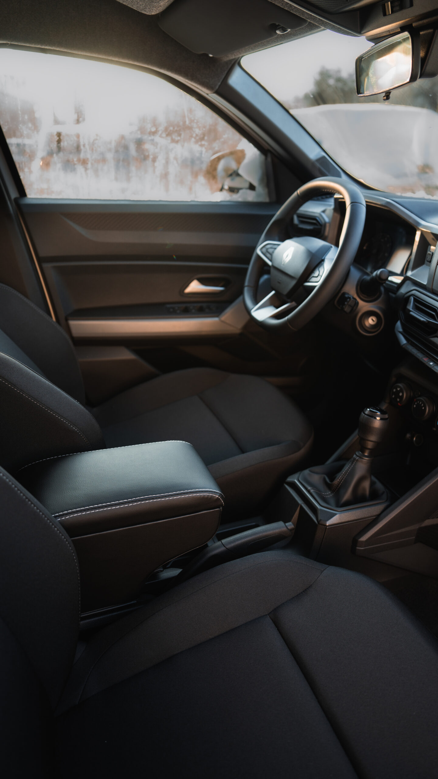 Підлокотник на Renault Duster 3 - Зображення 9