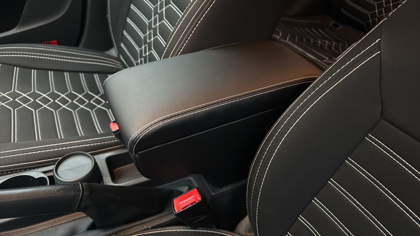 Підлокотник на Skoda Octavia A7 - Зображення 3